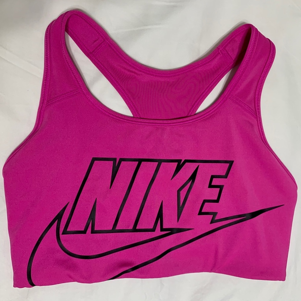 Gorgeous Nike sports bra